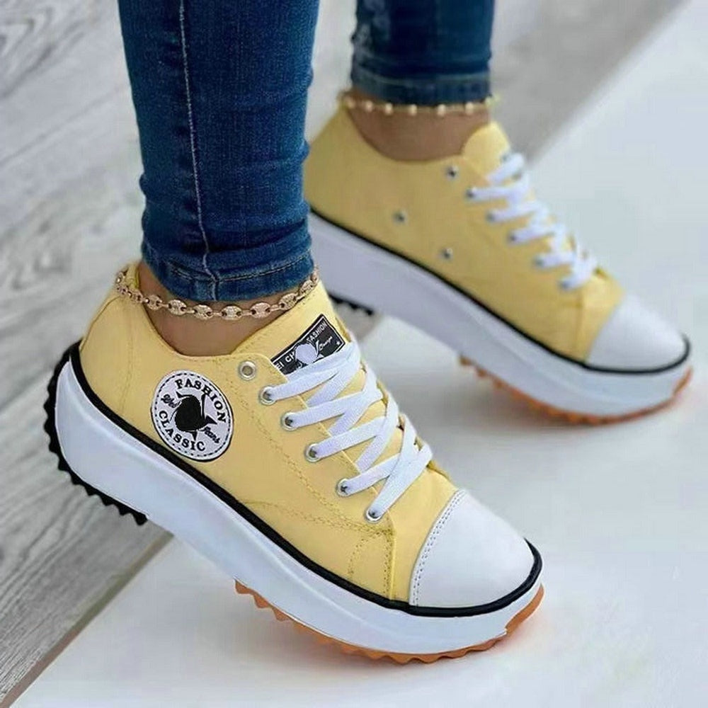 Adelise - Slip-On Canvas Sneakers voor Dames