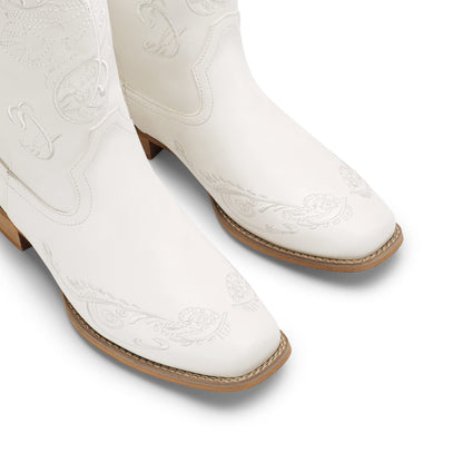 Bridget - Geborduurde Mid-Calf Westernlaarzen