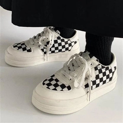 Zaylee - Dikke Zool Sneakers met Ruitpatroon