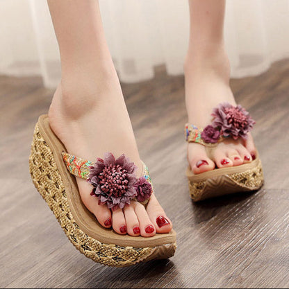 Neeltje - Gebreide Wedge Teenslippers met Bloemen