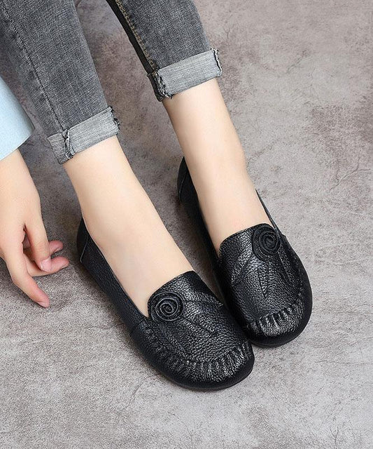 Bonita - Tijdloze Leren Loafers Met Bloem Details