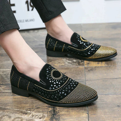 Victor – Oxford Schoenen Met Studs En Contrasterende Biezen