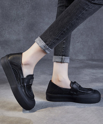 Baukje - Zwarte Leren Hollow-Out Loafers