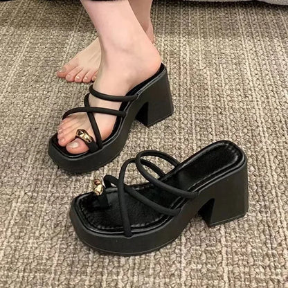 Quintia - Orthopedische Mid-Heel Platformsandalen