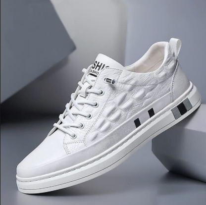 Wout – Luxe Lederen Sneakers met Gedetailleerd Patroon